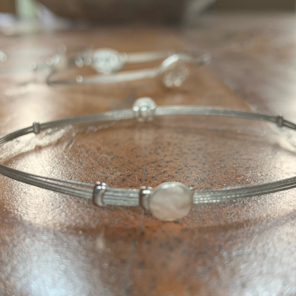 Bracelets - Picture 5 of 7